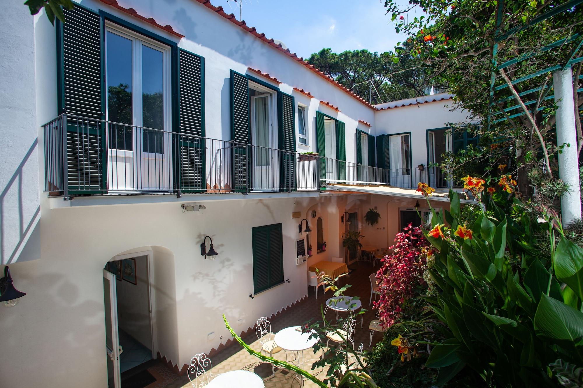 Casamicciola Terme Hotel & Residence Matarese מראה חיצוני תמונה