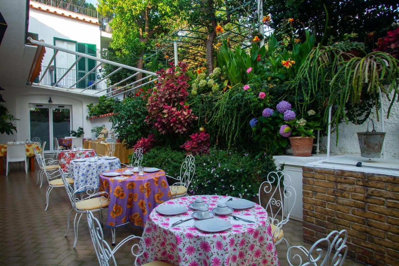 Casamicciola Terme Hotel & Residence Matarese מראה חיצוני תמונה